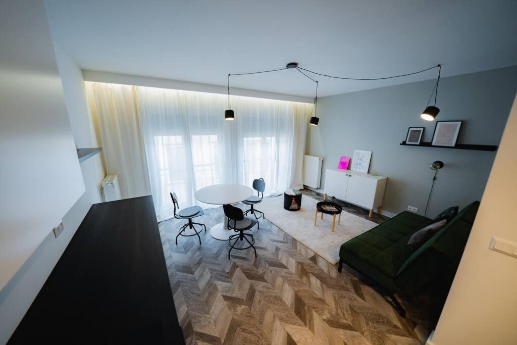 Designer Flat Heart Of The City 布达佩斯 外观 照片